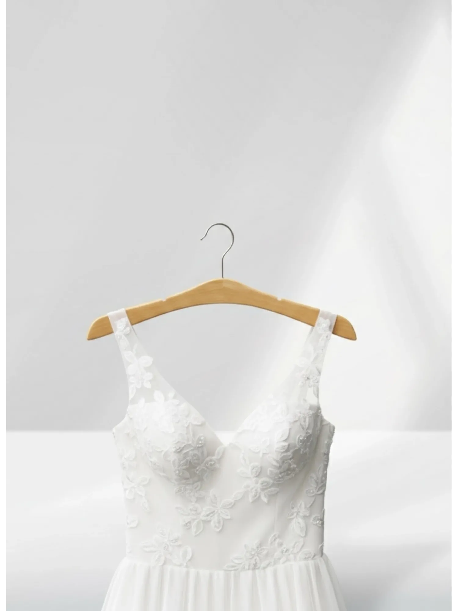 Naturel Ahşap Nikel Kancalı Gelinlik Triko Abiye Askısı