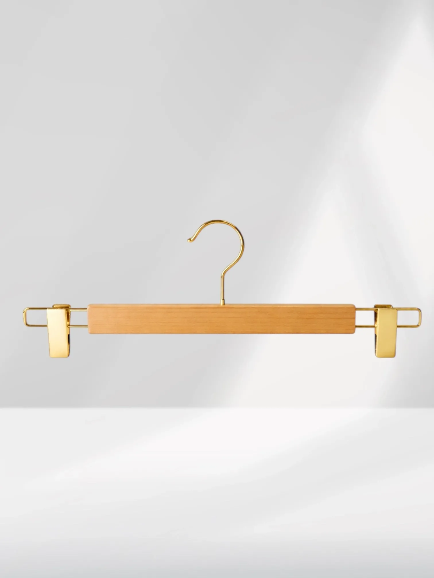 Naturel Ahşap Pantolon Etek Askısı Gold Kancalı