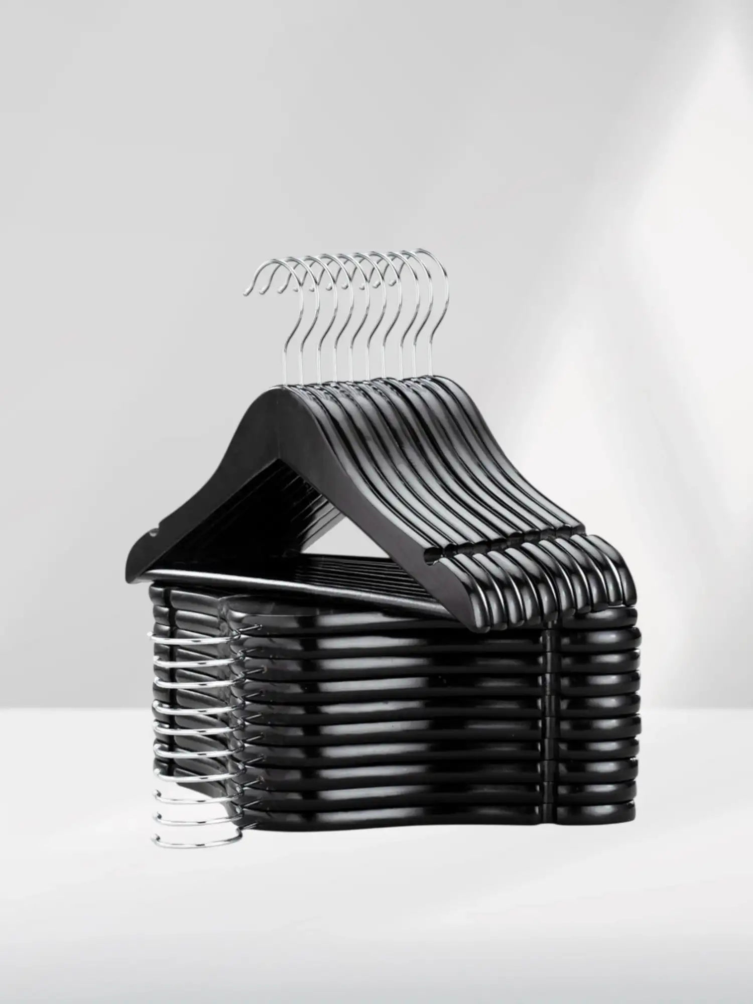 Siyah Ahşap Bebek Elbise Pantolon Askısı