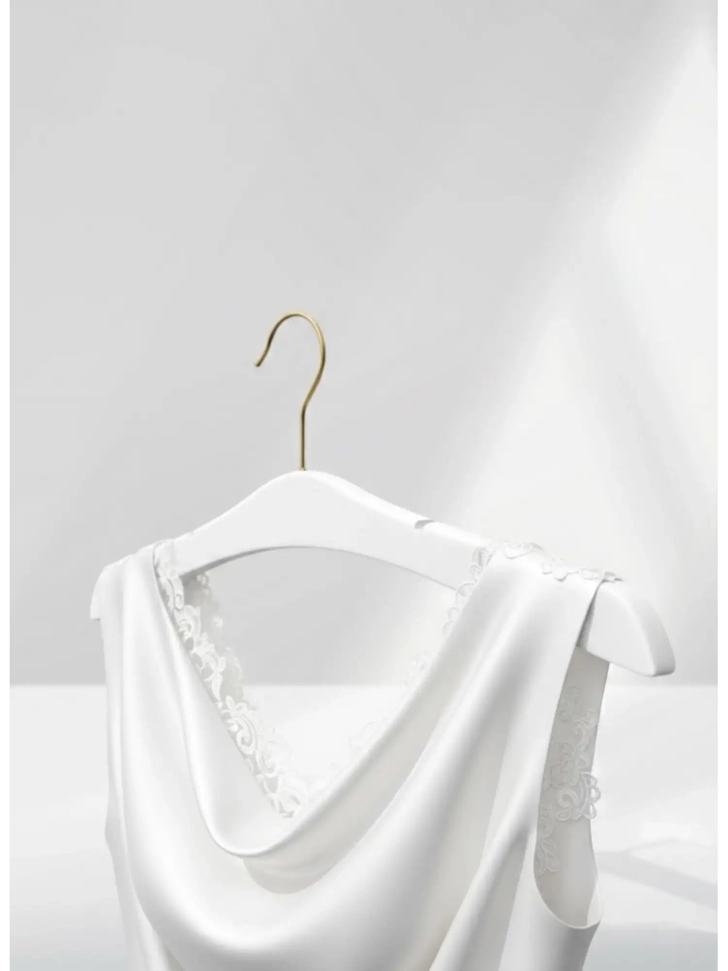 Beyaz Ahşap Gold Kancalı Gelinlik Triko Abiye Askısı