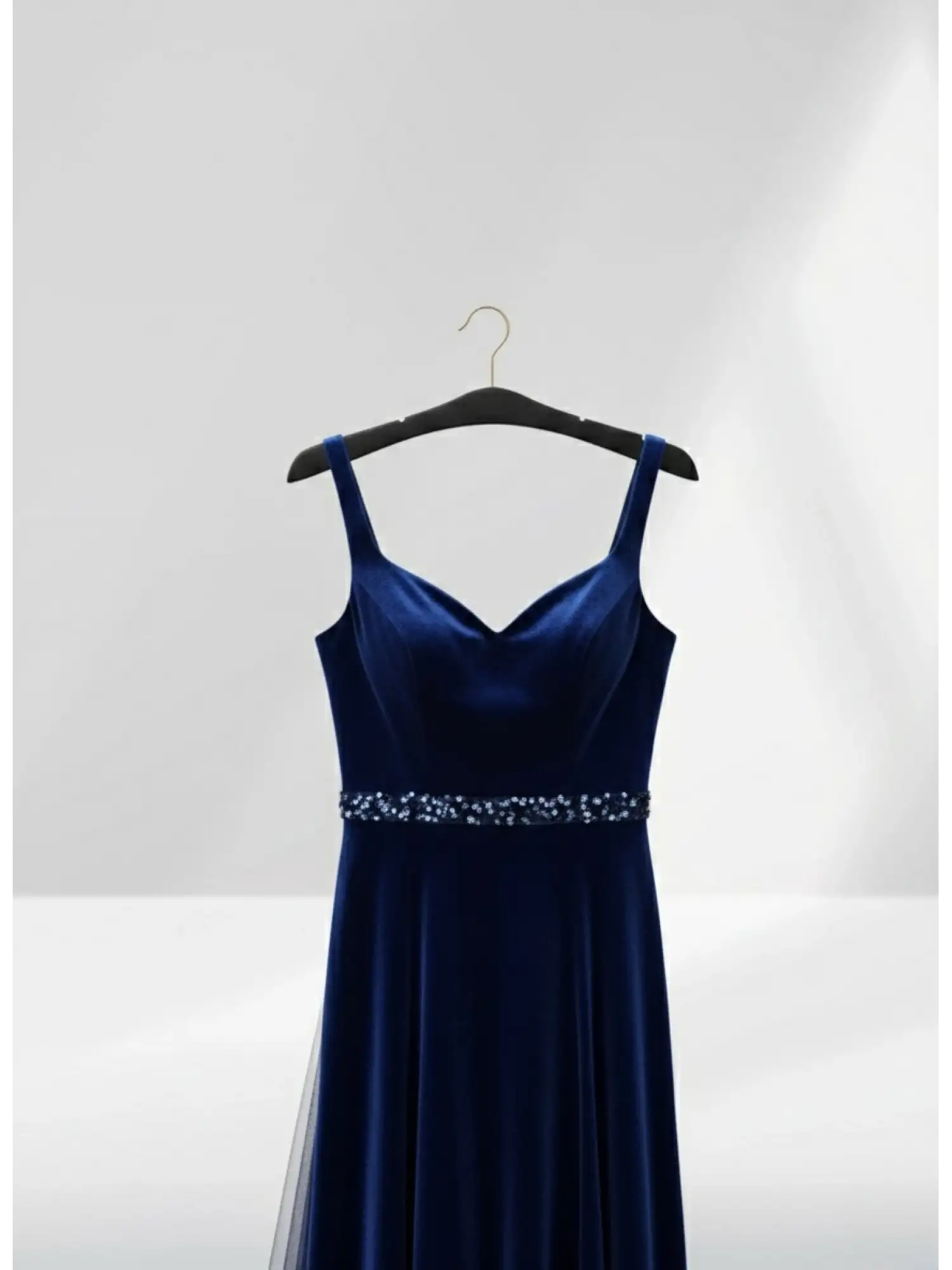 Siyah Ahşap Gold Kancalı Gelinlik Triko Abiye Askısı