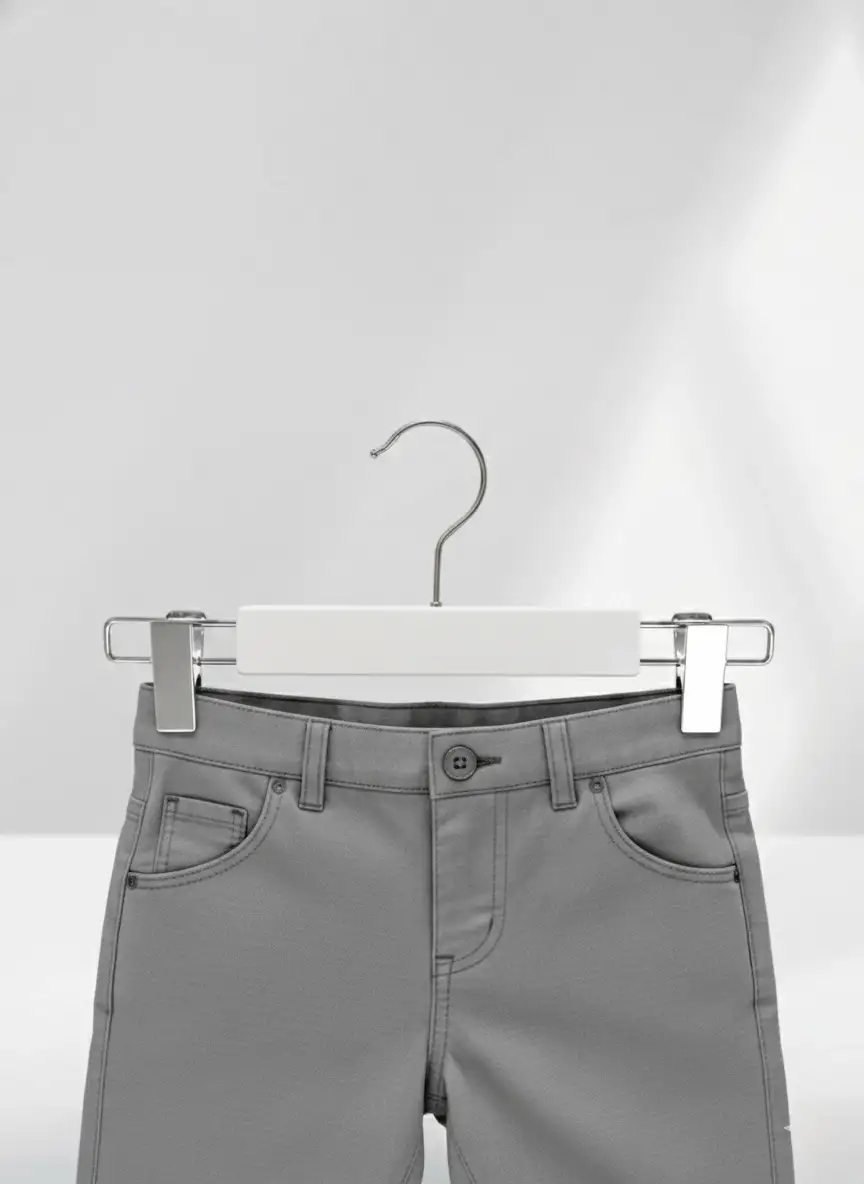 Beyaz Bebek Ahşap Pantolon Etek Askısı Gümüş Kancalı