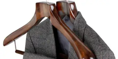 Butikler Neden Ahşap Askı Kullanmayı Tercih Ediyor?