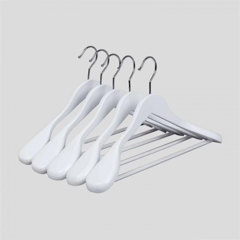 Beyaz Ahşap Pabuçlu Ceket Takım Elbise Askısı