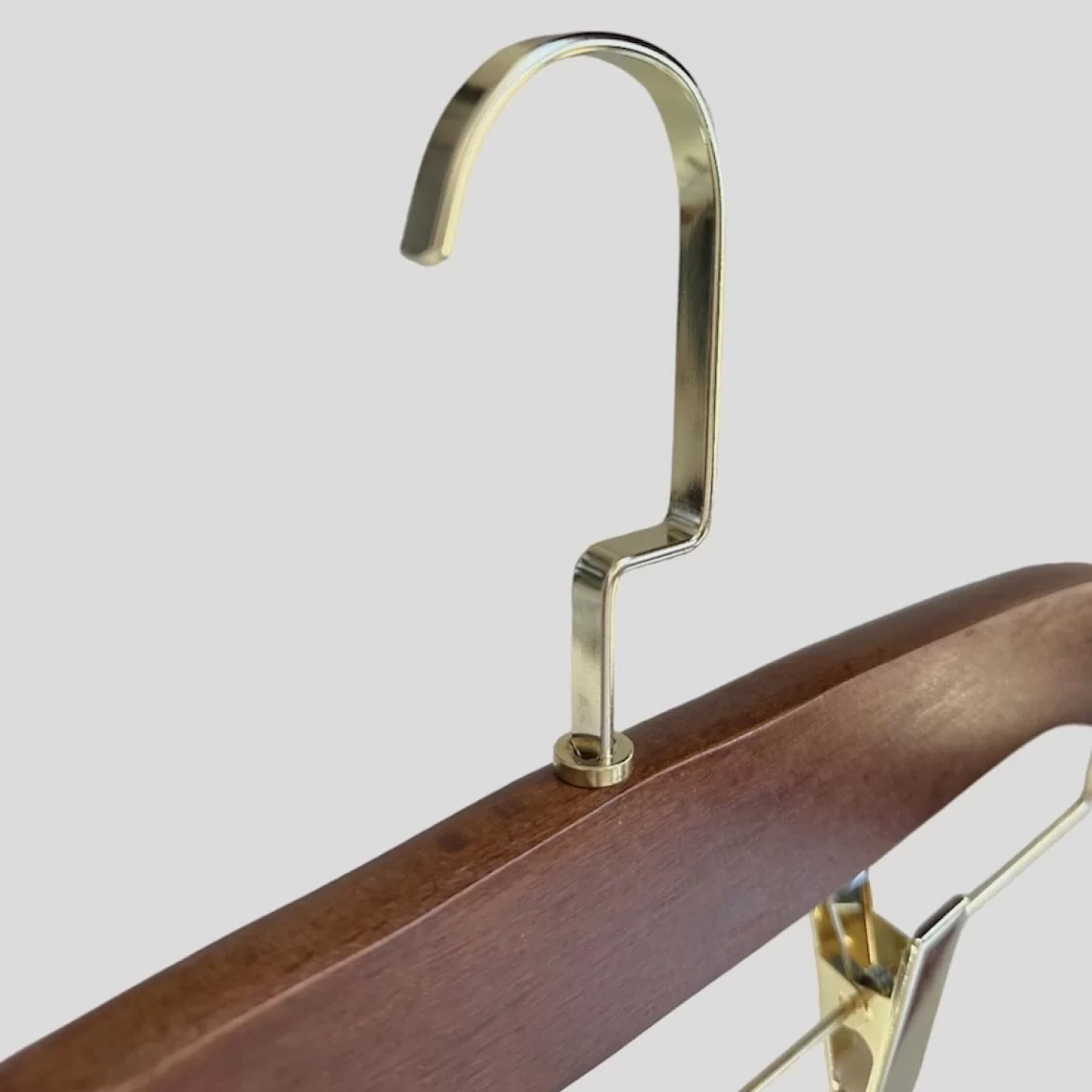 Ceviz Ahşap Gold Lama Kancalı Pantolon Etek Askısı 36 cm