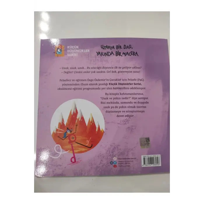 Uzakta Bir Dağ Yakında Bir Macera