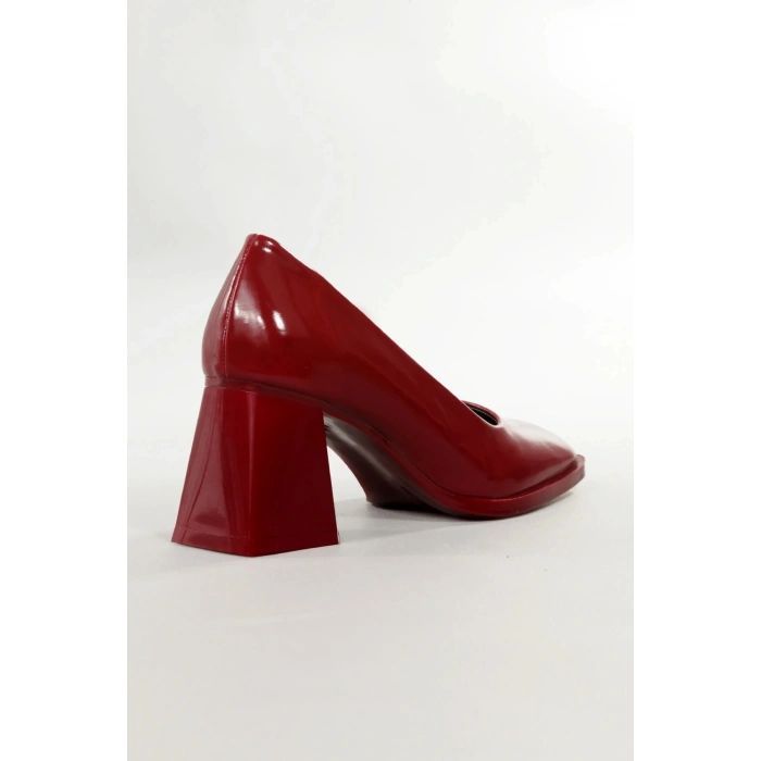 Kadın Bordo Rugan Topuklu Ayakkabı Kare Burun TPU Taban KBRDR100