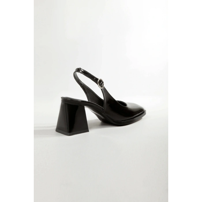 Kadın Siyah Rugan Topuklu Ayakkabı Kare Burun TPU Taban KSYHR101