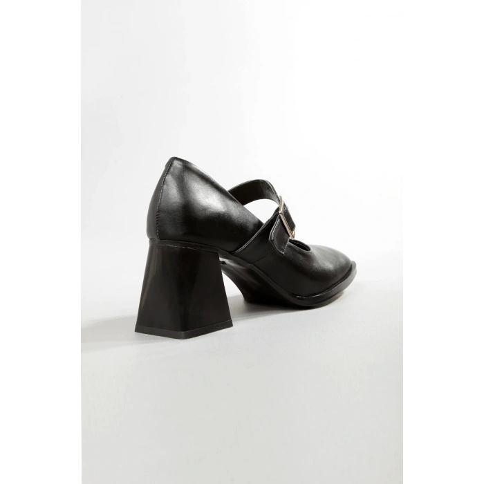 Kadın Siyah Topuklu Ayakkabı Kare Burun Tokalı TPU Taban KSYHCB100