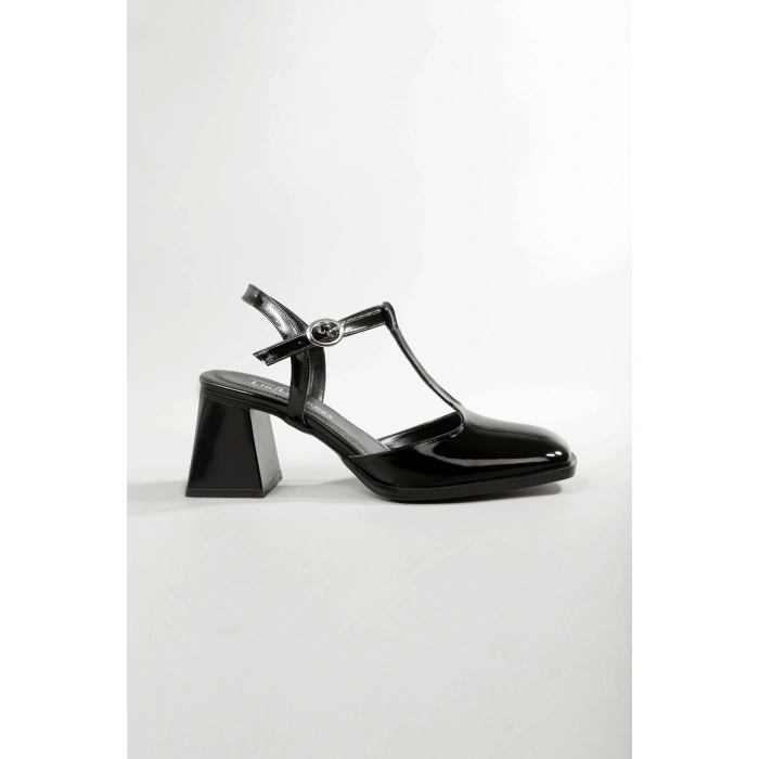 Kadın Siyah Rugan Topuklu Ayakkabı Kare Burun TPU Taban KSYHR106