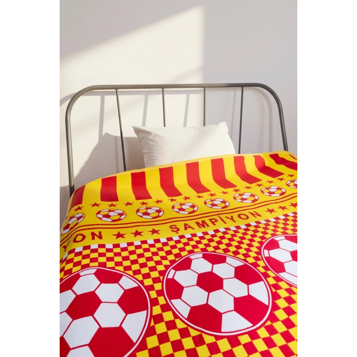 Tek Kişilik Pike Yatak Örtüsü 150x240 cm Taraftar Desen Sarı Kırmızı