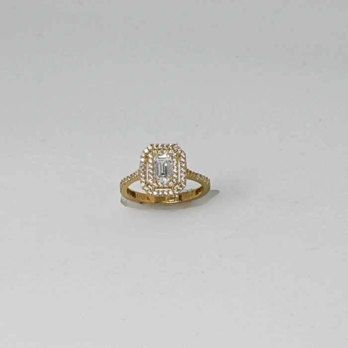 14 Ayar Altın Yan Taşlı Baget Yüzük