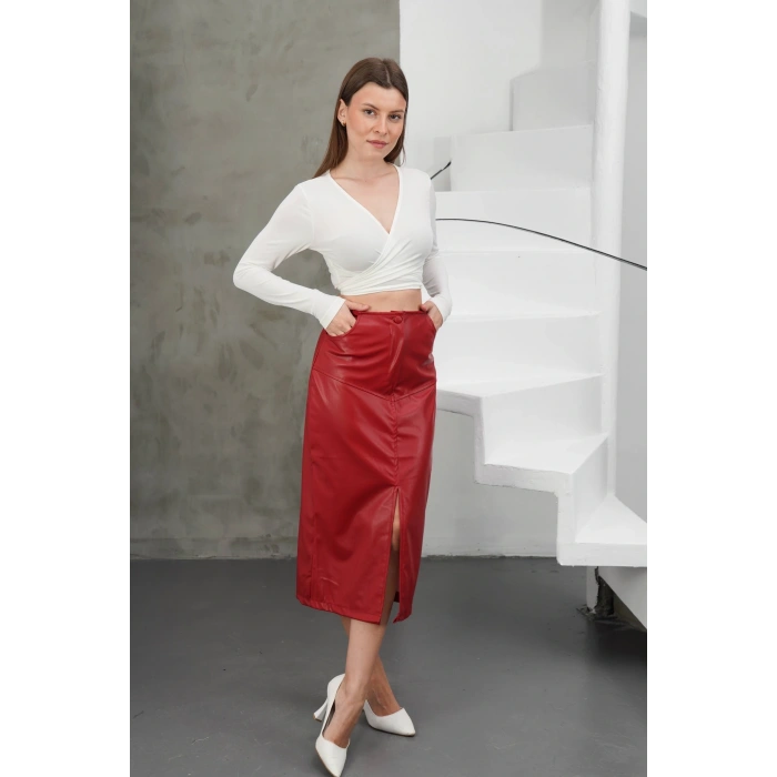 Yırtmaçlı uzun deri etek bordo