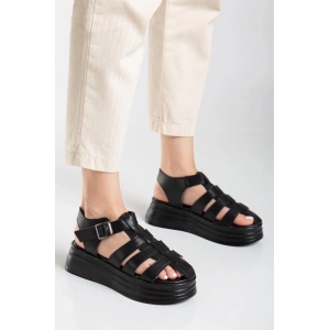 Toten Siyah Cilt Kemerli Sandalet