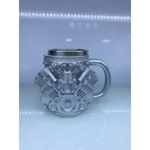 V8 Çelik Kupa