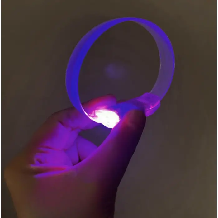 Kullanıma Uygun 3 Modlu Pilli LED Işıklı Esnek Parti Bilekliği Mor
