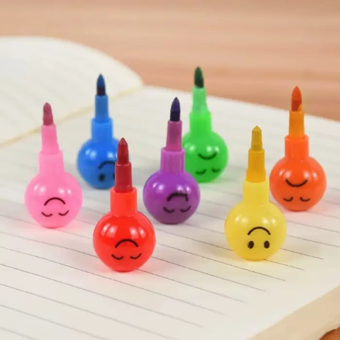 Kullanıma Uygun 4lü Emojili Yumurtlayan Boya Kalemi Seti