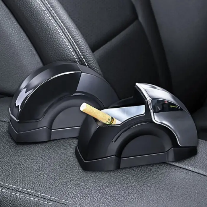 Metal Araç İçi Otomatik Kapaklı Küllük