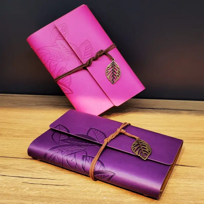 18.5 cm Defter Deri Yaprak Desenli Çizgisiz