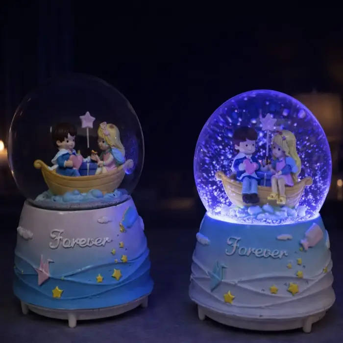 Kar Küresi Forever Romantik Çift Figürlü Işıklı Otomatik büyük