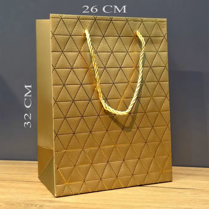 Kullanıma Uygun Gold Geometrik Desenli büyük Karton Hediye Çantası
