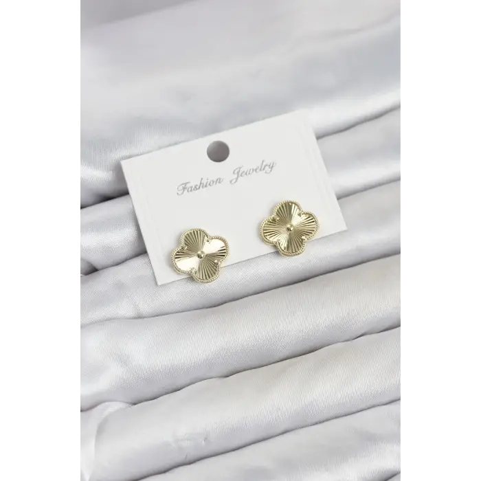 Kadın Küpe Gold Renk Pirinç Yonca Model