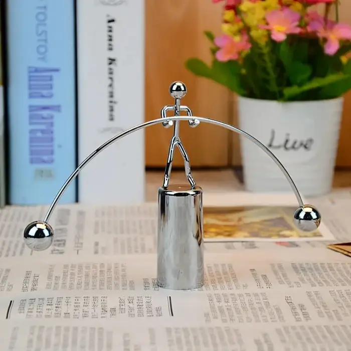 17.5 X 11 Cm Plastik Metal Halterci Denge Adam
