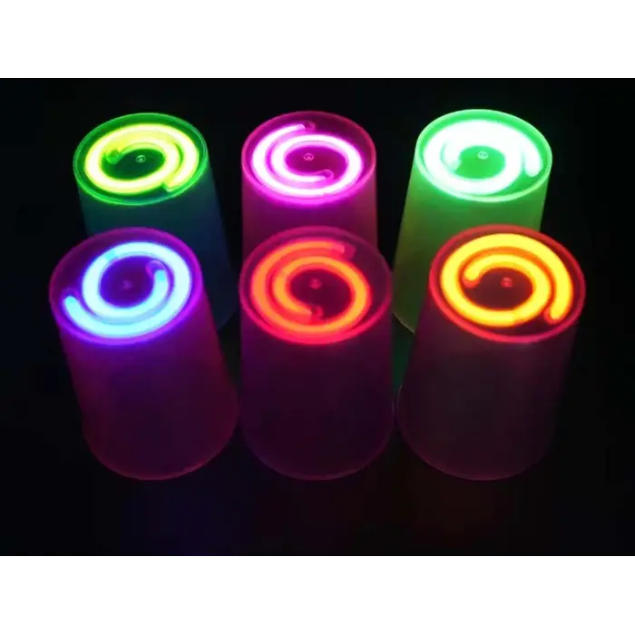 8 Adet Karanlıkta Yanan Mega Glow Bardaklar