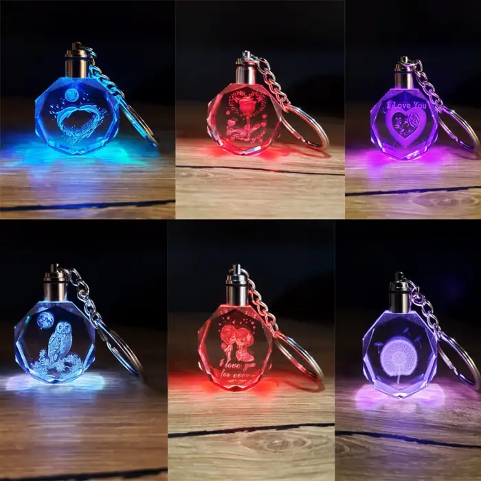 10 cm Cam Karışık Modellerde Kristal Işıklı Anahtarlık