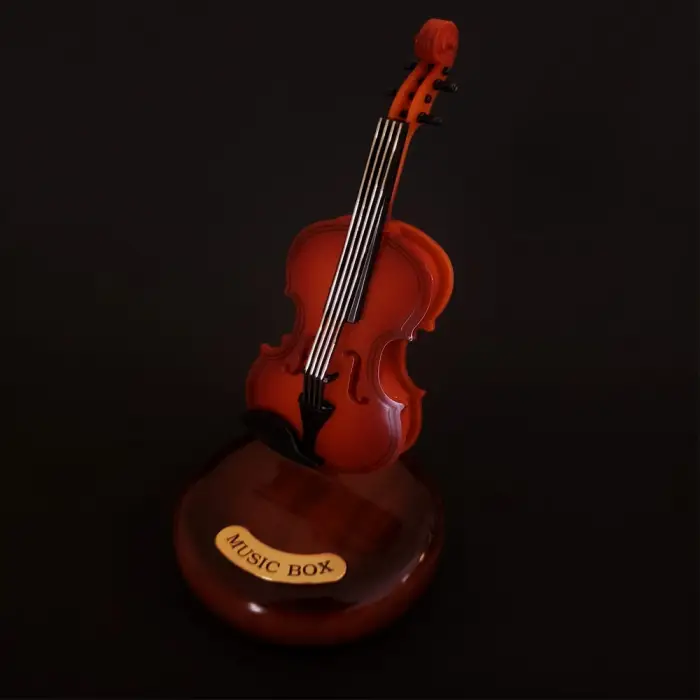 22 X 9.5 Cm Plastik Müzik Kutusu Keman
