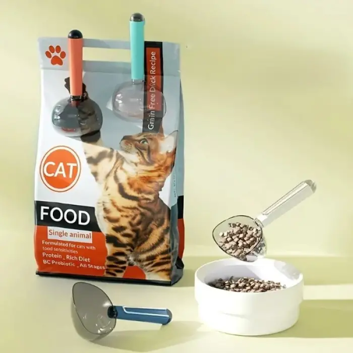 Plastik Klipsli Ölçekli Kedi Köpek Mama Küreği