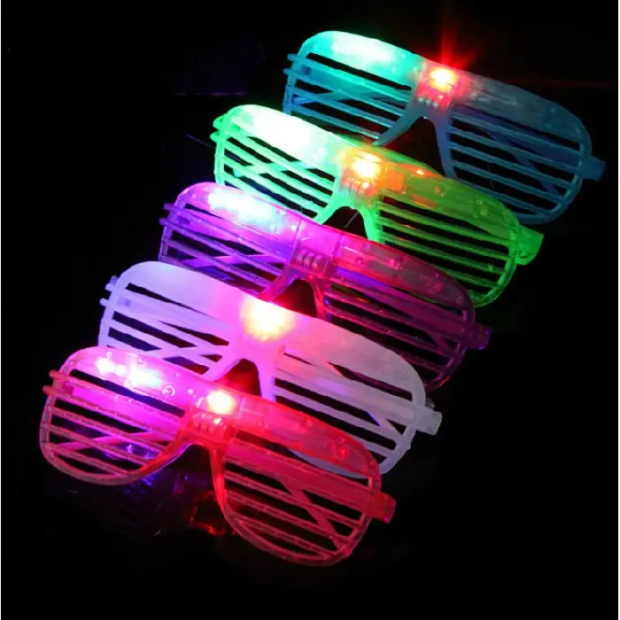 12 Adet Led Işıklı Renkli Panjur Gözlük