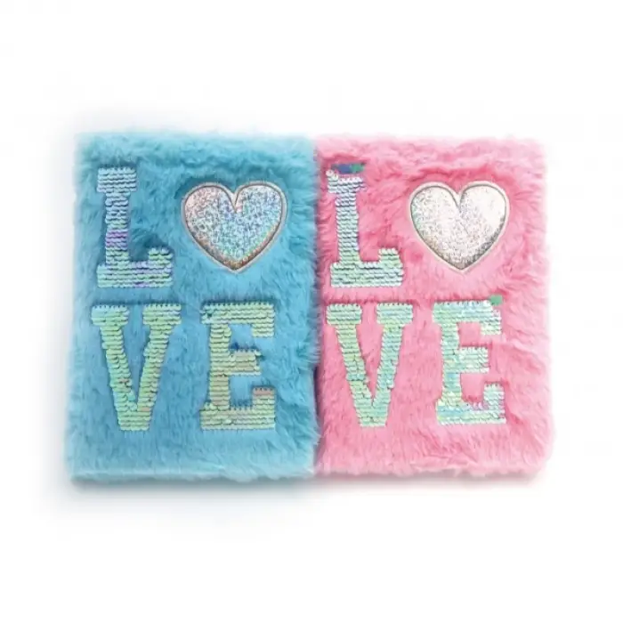 15x22 cm Kullanıma Uygun LOVE Tasarımlı Peluş Hatıra Defteri