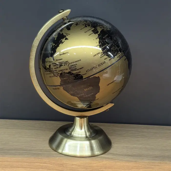 16 cm plastik Kullanıma Uygun Metal Ayaklı Gold Dünya Küresi