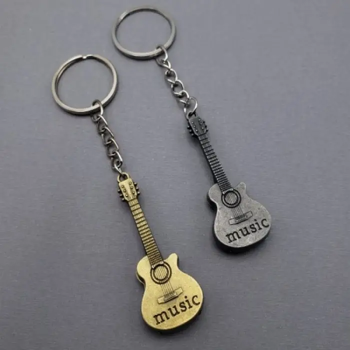 10 cm Kullanıma Uygun Metal Gitar Anahtarlık