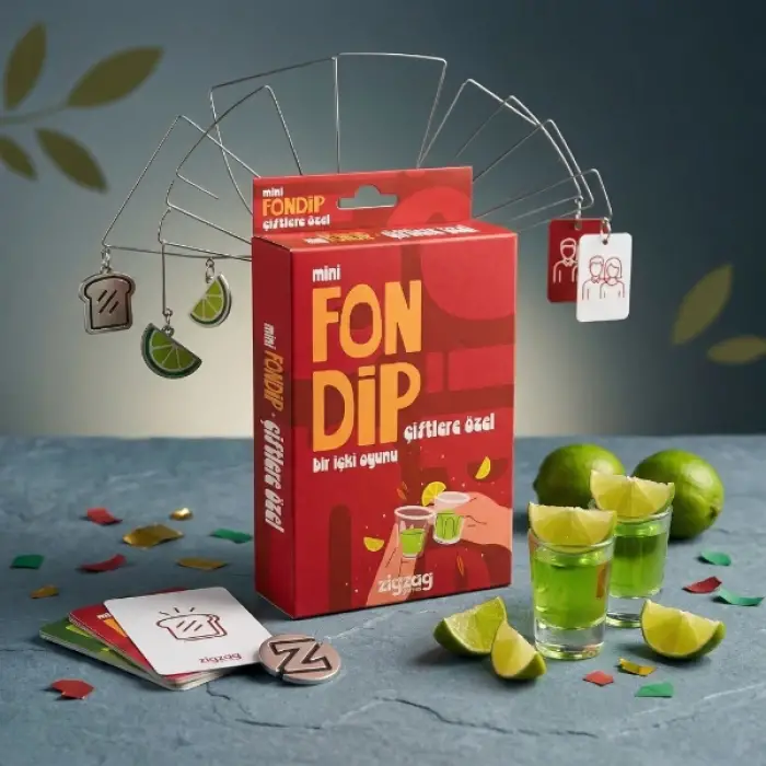 Kompakt Fondip Çiftlere Özel Eğlenceli Kart Oyunu