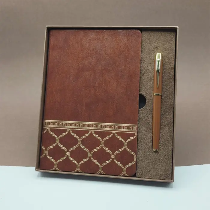 Defter Kalem Seti Öğretmenler Günü Hediyesi Kutulu Deri