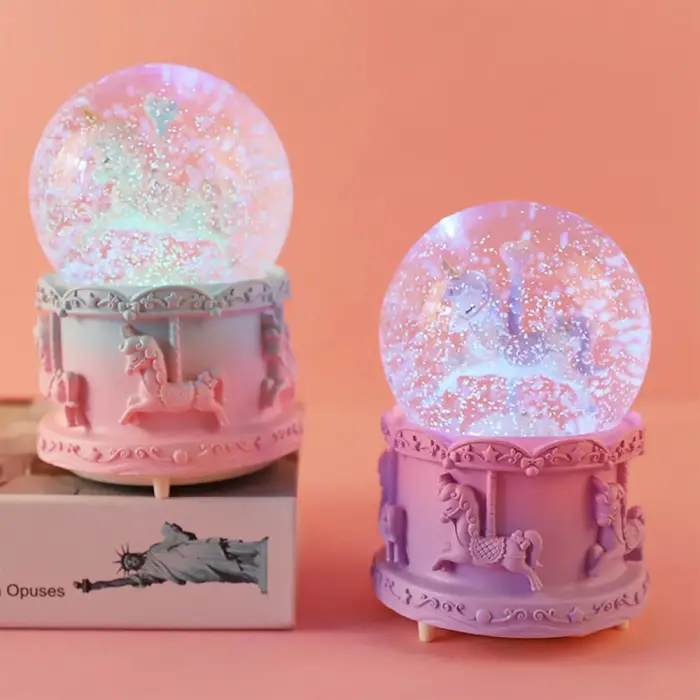 Kar Küresi Orta Boy Müzikli Unicorn