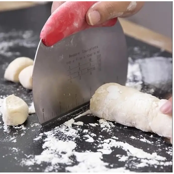 Kullanıma Uygun Paslanmaz Çelik Hamur Kesme ve Şekillendirme Spatulası