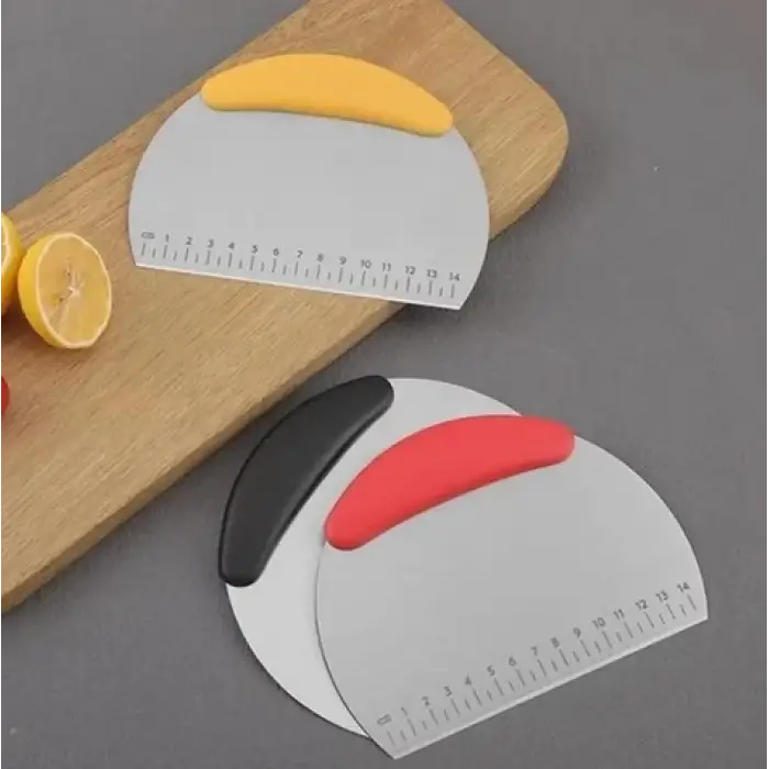 Kullanıma Uygun Paslanmaz Çelik Hamur Kesme ve Şekillendirme Spatulası