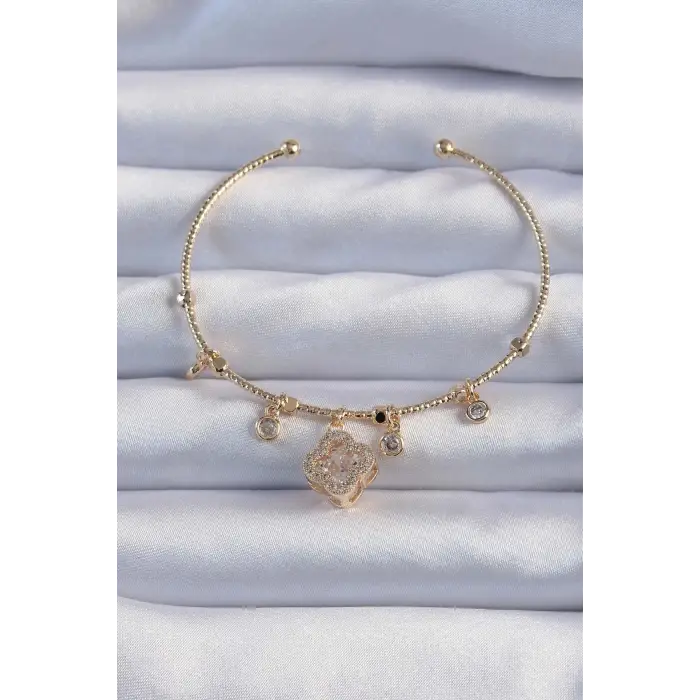 Bileklik Pirinç Renk Zirkon Taşlı Yonca Model Charm