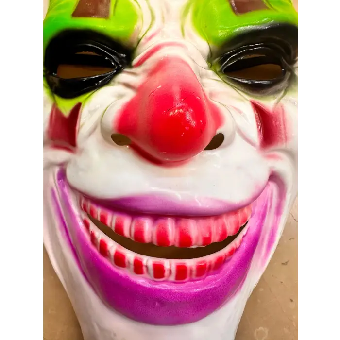 Kullanıma Uygun Psikopat Palyaço Temalı Joker Maskesi