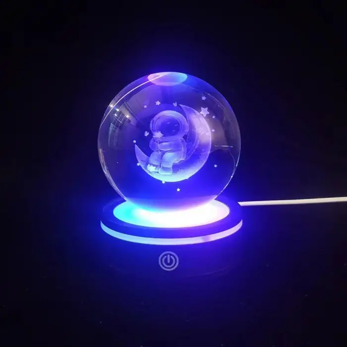 Cam Küre Renk Değiştiren Yeni Nesil Usb li Dönen
