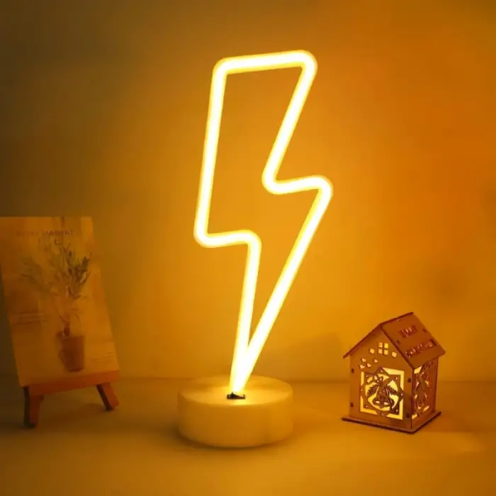 30 cm Kullanıma Uygun Şimşek Neon LED Lamba