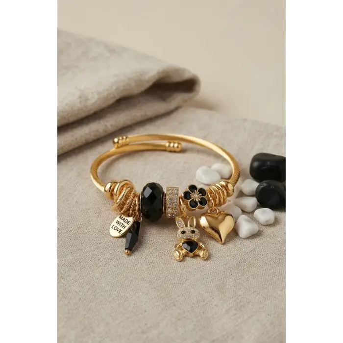 Bileklik Tavşan Model Gold Renk Siyah Charmlı
