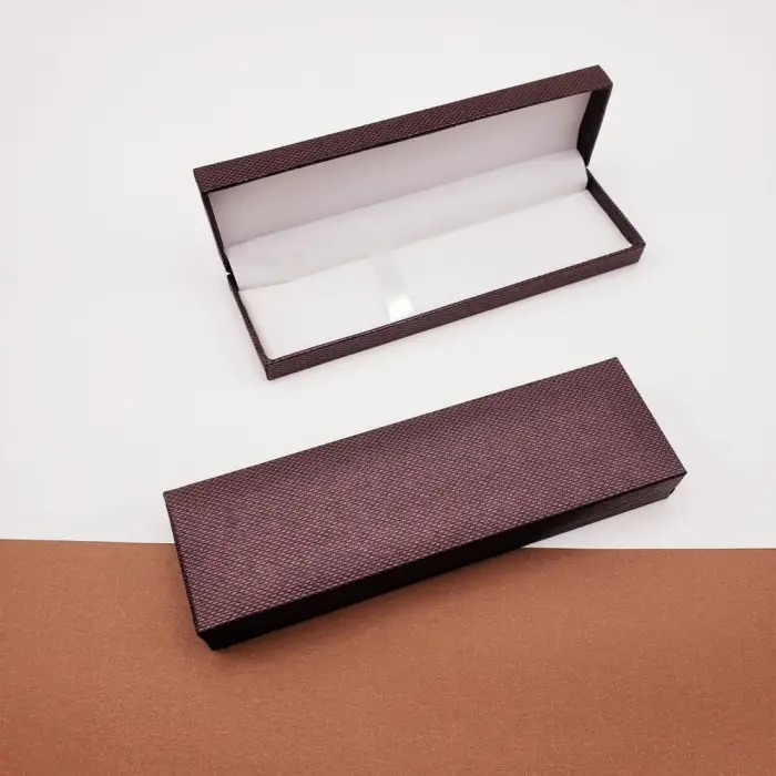 16 X 5 Cm Beyaz Kalem Tekli Kutusu