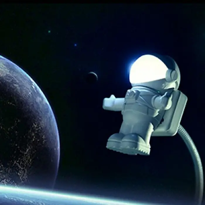 12 lümen 1adet Kullanıma Uygun Usb Astronot Lamba
