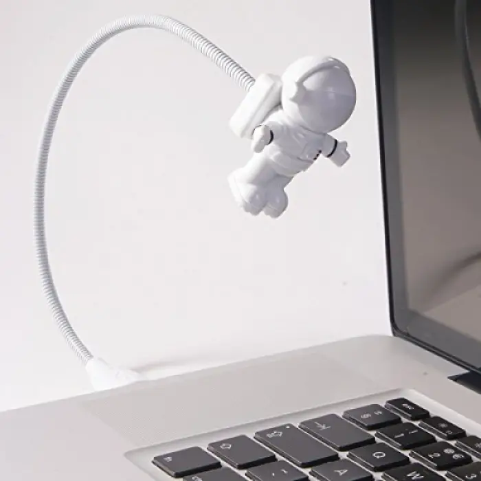 12 lümen 1adet Kullanıma Uygun Usb Astronot Lamba