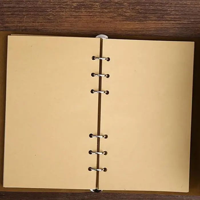18.5 cm Mavi 80 sayfa Kullanıma Uygun Yaprak Motifli Hatıra Defteri