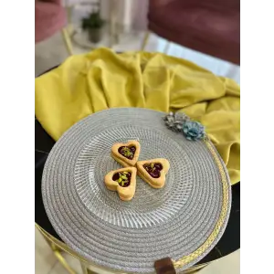 39cm Ölçülü DecoHandy Çiçekli Jüt Örme Supla Amerikan Servis